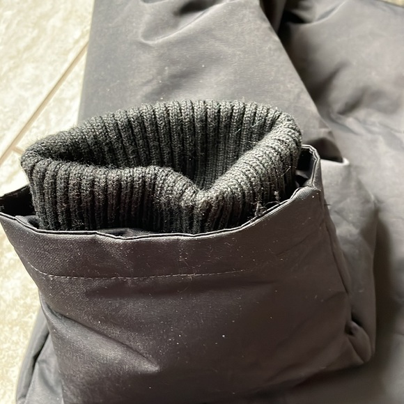 Ecko Unlimited Black & Camo Hooded Heavy Puffer Zip Up Jacket - Picture 7 of 13